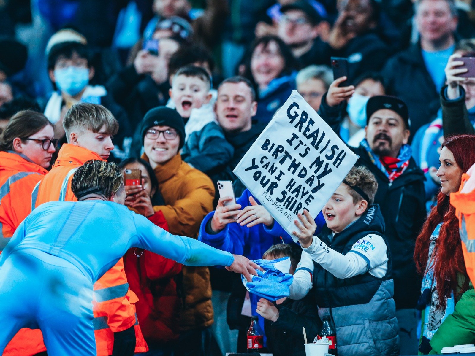 已經吸引了 已經吸引了